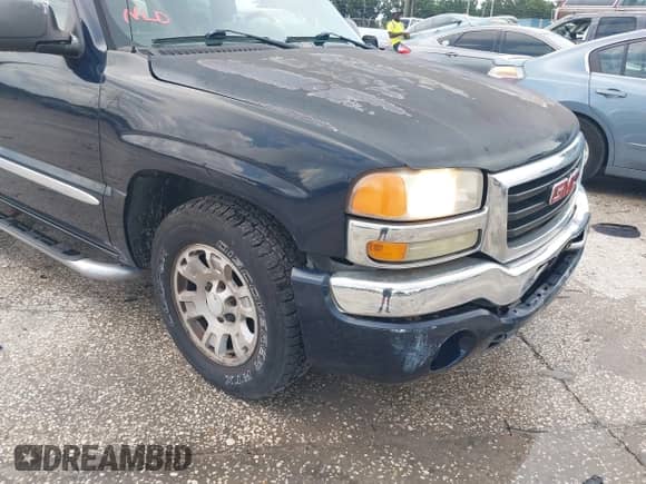 2007 GMC Sierra 1500 SLE1 with VIN 1GTEC19Z47Z162322, listed as a IAAI auction lot 42550133 with 130,223 mi miles and . Bid and sale history available at DreamBid. Image 6.
