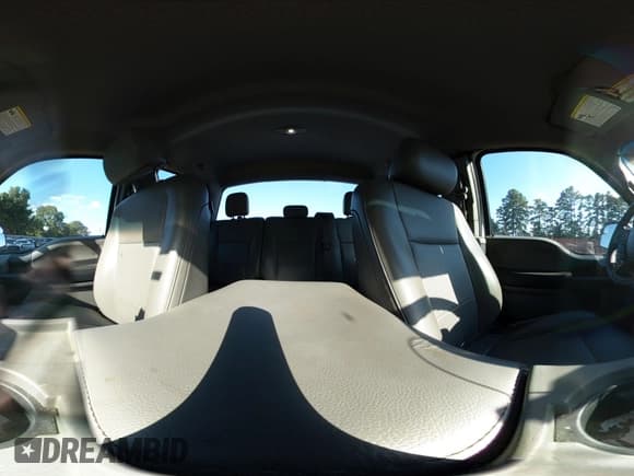 ✅ 2015 Ford F-150 XLT • VIN: 1FTEX1CP6FKD50097 • Lot: 43379160. Wystawiony na IAAI z przebiegiem 184 726 mil. Bezpłatny archiwum sprzedaży aukcyjnych z USA i szczegółowy raport historii pojazdu na DreamBid. Zdjęcie 18.