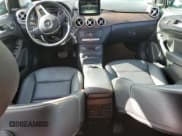 ✅ 2015 Mercedes-Benz B Electric Drive • VIN: WDDVP9AB4FJ005068 • Лот: 45321654. Опубликован ранее на Copart с пробегом 43 891 миль. Бесплатный доступ к архиву аукционных продаж из США и подробный отчёт об истории автомобиля на DreamBid. Изображение 8.