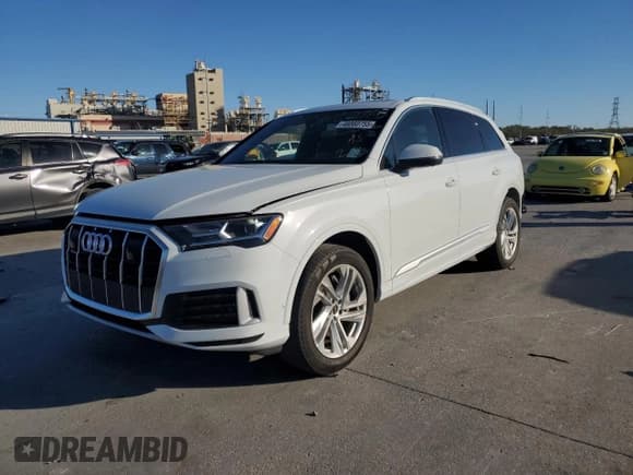 ✅ 2023 Audi Q7 Premium • VIN: WA1ACBF75PD013674 • Lot: 48860755. Listed on Copart with 30,886 mi. Free auction sales archive from the USA and detailed vehicle history report at DreamBid. Image 1.