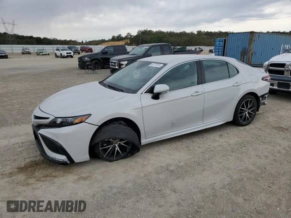2022 Toyota Camry Hybrid SE с VIN 4T1G31AK6NU045757, выставлен на аукционе Copart как лот 69772015 с пробегом 32 277 миль миль и Списание • Salvage title. История ставок и продаж доступна на DreamBid. Изображение 1.