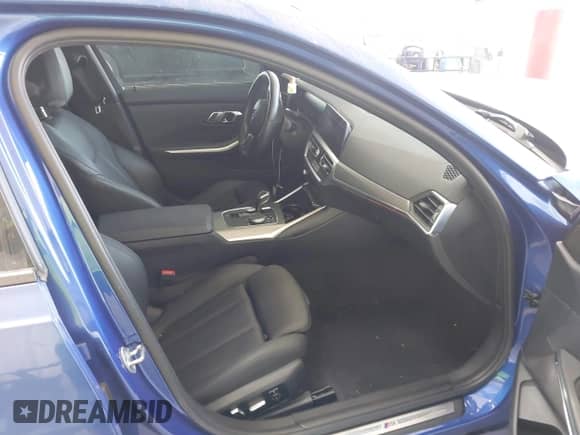 2020 BMW 3 Series 330i xDrive с VIN WBA5R7C07LFH41232, выставлен на аукционе IAAI как лот 42254792 с пробегом 47 907 миль миль и . История ставок и продаж доступна на DreamBid. Изображение 5.