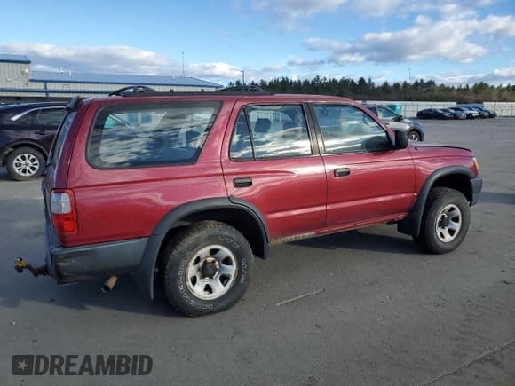 ✅ 1998 Toyota 4Runner • VIN: JT3HM84RXW0030036 • Лот: 79971434. Опубликован ранее на Copart с пробегом 390 286 миль. Бесплатный доступ к архиву аукционных продаж из США и подробный отчёт об истории автомобиля на DreamBid. Изображение 3.