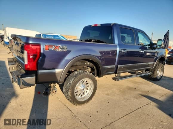 ✅ 2017 Ford F-250 Lariat • VIN: 1FT7W2BT5HEE16642 • Лот: 86484085. Опубликован ранее на Copart с пробегом 124 161 миль. Бесплатный доступ к архиву аукционных продаж из США и подробный отчёт об истории автомобиля на DreamBid. Изображение 3.