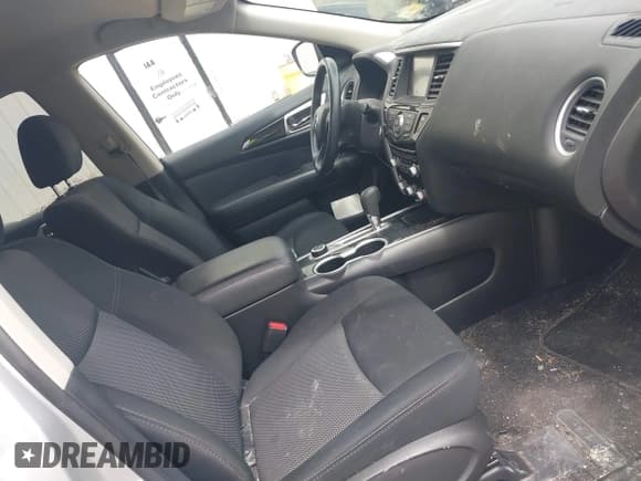 ✅ 2019 Nissan Pathfinder S • VIN: 5N1DR2MMXKC639984 • Lot: 42173450. Listed on IAAI with 110,777 mi. Free auction sales archive from the USA and detailed vehicle history report at DreamBid. Image 5.