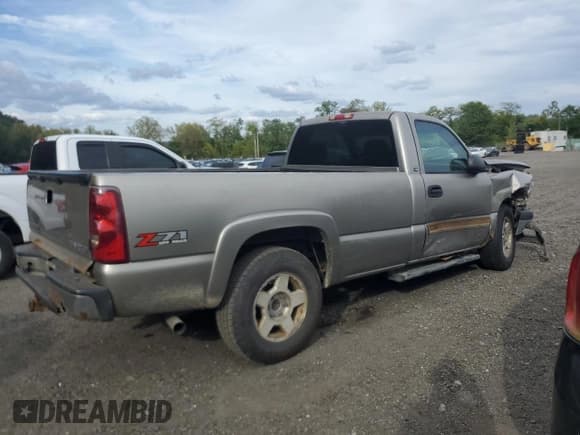 ✅ 2003 Chevrolet Silverado 1500 LS • VIN: 1GCEK14T53E295551 • Lot: 80883705. Listed on Copart with 213,647 mi. Free auction sales archive from the USA and detailed vehicle history report at DreamBid. Image 3.
