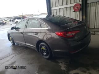 ✅ 2015 Hyundai Sonata SE • VIN: 5NPE24AFXFH166967 • Лот: 46767463. Опубликован ранее на Copart с пробегом 37 565 миль. Бесплатный доступ к архиву аукционных продаж из США и подробный отчёт об истории автомобиля на DreamBid. Изображение 2.