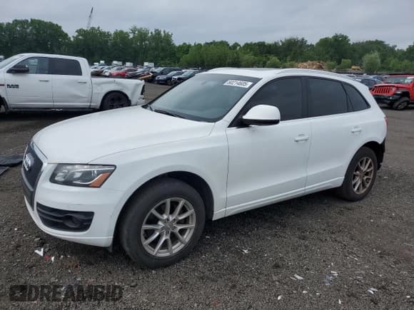 ✅ 2012 Audi Q5 Premium Plus • VIN: WA1LFAFP5CA051251 • Lot: 60214605. Listed on Copart with 137,066 mi. Free auction sales archive from the USA and detailed vehicle history report at DreamBid. Image 1.