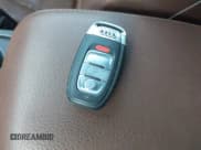 ✅ 2015 Audi allroad A4 Premium Plus • VIN: WA1UFAFL8FA122156 • Lot: 41345881. Wystawiony na IAAI z przebiegiem 92 867 mil. Bezpłatny archiwum sprzedaży aukcyjnych z USA i szczegółowy raport historii pojazdu na DreamBid. Zdjęcie 11.