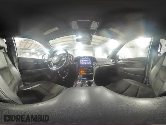 ✅ 2020 Jeep Grand Cherokee Laredo • VIN: 1C4RJFAGXLC420841 • Lot: 91309745. Wystawiony na Copart z przebiegiem 68 785 mil. Bezpłatny archiwum sprzedaży aukcyjnych z USA i szczegółowy raport historii pojazdu na DreamBid. Zdjęcie 15.