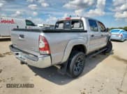 ✅ 2015 Toyota Tacoma PreRunner • VIN: 5TFJU4GN6FX086609 • Lot: 85283985. Wystawiony na Copart z przebiegiem 96 052 mil. Bezpłatny archiwum sprzedaży aukcyjnych z USA i szczegółowy raport historii pojazdu na DreamBid. Zdjęcie 3.