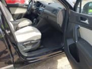 ✅ 2018 Volkswagen Tiguan SEL • VIN: 3VV2B7AX0JM084778 • Лот: 43200447. Опубликован ранее на IAAI с пробегом 77 889 миль. Бесплатный доступ к архиву аукционных продаж из США и подробный отчёт об истории автомобиля на DreamBid. Изображение 5.