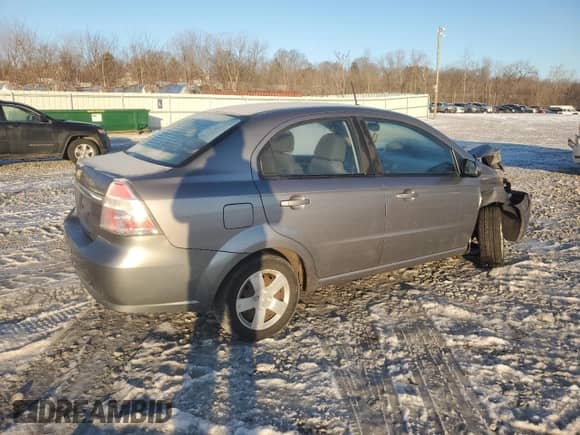 2009 Chevrolet Aveo 1LT z VIN KL1TD56E39B608752, wystawiony jako Copart lot #43245865 z przebiegiem 140 707 mil mil oraz Szkoda całkowita • Salvage title. Historia ofert i sprzedaży dostępna na DreamBid. Obrazek 3.