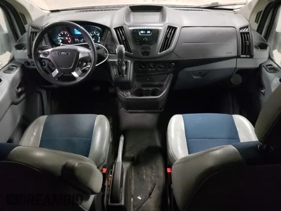 ✅ 2018 Ford Transit XL • VIN: 1FBVU4XG2JKA93182 • Lot: 44233635. Listed on Copart with 204,544 mi. Free auction sales archive from the USA and detailed vehicle history report at DreamBid. Image 8.