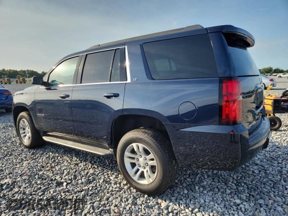 ✅ 2017 Chevrolet Tahoe LT • VIN: 1GNSKBKC6HR378036 • Lot: 61404535. Listed on Copart with 111,699 mi. Free auction sales archive from the USA and detailed vehicle history report at DreamBid. Image 2.