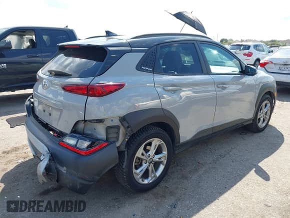 ✅ 2022 Hyundai Kona SEL • VIN: KM8K62AB9NU820429 • Lot: 43267204. Listed on IAAI with 79,824 mi. Free auction sales archive from the USA and detailed vehicle history report at DreamBid. Image 4.