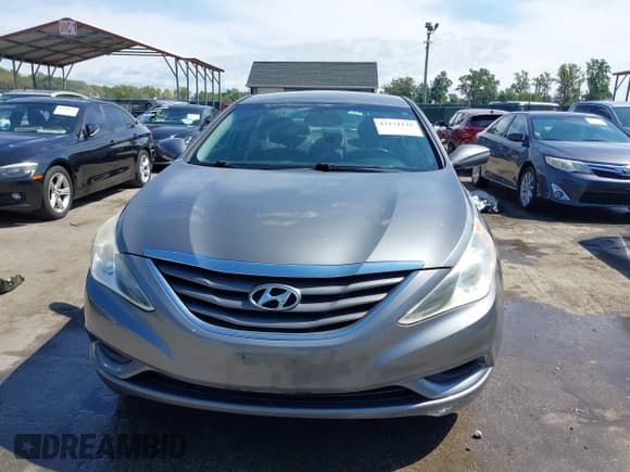 ✅ 2013 Hyundai Sonata GLS • VIN: 5NPEB4AC4DH804441 • Lot: 43171135. Listed on IAAI with 139,782 mi. Free auction sales archive from the USA and detailed vehicle history report at DreamBid. Image 11.