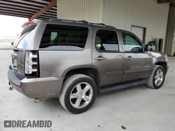 2014 Chevrolet Tahoe LT z VIN 1GNSCBE0XER154133, wystawiony jako Copart lot #91109625 z przebiegiem Nie podano mil oraz Czysty tytuł • Clean title. Historia ofert i sprzedaży dostępna na DreamBid. Obrazek 3.