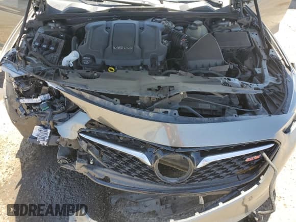 ✅ 2018 Buick Regal GS • VIN: W04GS6SS9J1122730 • Lot: 57366075. Listed on Copart with 95,034 mi. Free auction sales archive from the USA and detailed vehicle history report at DreamBid. Image 11.