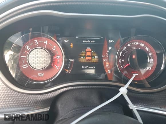 ✅ 2020 Dodge Challenger SRT Hellcat Widebody • VIN: 2C3CDZC91LH182389 • Lot: 64549884. Wystawiony na Copart z przebiegiem 17 840 mil. Bezpłatny archiwum sprzedaży aukcyjnych z USA i szczegółowy raport historii pojazdu na DreamBid. Zdjęcie 9.