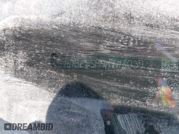 ✅ 2019 Chevrolet Cruze LT • VIN: 1G1BE5SM9K7118039 • Lot: 43106145. Listed on IAAI with Not provided. Free auction sales archive from the USA and detailed vehicle history report at DreamBid. Image 9.