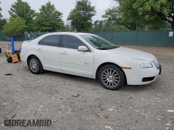 ✅ 2008 Mercury Milan Premier • VIN: 3MEHM08108R615159 • Лот: 68832895. Опубликован ранее на Copart с пробегом 128 068 миль. Бесплатный доступ к архиву аукционных продаж из США и подробный отчёт об истории автомобиля на DreamBid. Изображение 4.