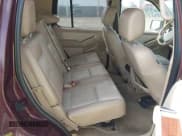 ✅ 2006 Ford Explorer Eddie Bauer • VIN: 1FMEU64886UB29470 • Лот: 41820521. Опубликован ранее на IAAI с пробегом 241 002 миль. Бесплатный доступ к архиву аукционных продаж из США и подробный отчёт об истории автомобиля на DreamBid. Изображение 8.