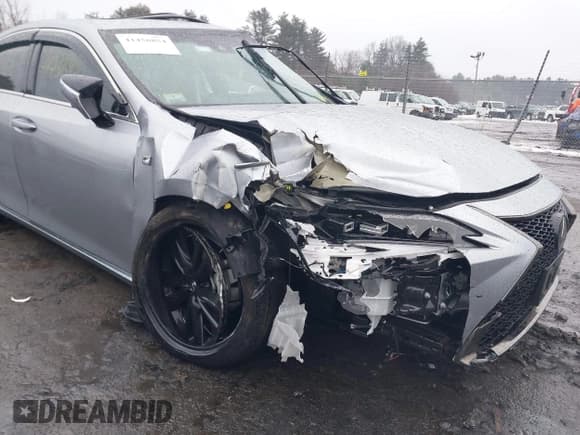 ✅ 2024 Lexus ES 350 F Sport • VIN: 58AJZ1B10RU180242 • Лот: 41456854. Опубликован ранее на IAAI с пробегом 8 809 миль. Бесплатный доступ к архиву аукционных продаж из США и подробный отчёт об истории автомобиля на DreamBid. Изображение 6.