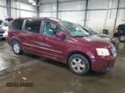 ✅ 2009 Dodge Grand Caravan SXT • VIN: 2D8HN54189R509181 • Лот: 84068045. Опубликован ранее на Copart с пробегом 110 907 миль. Бесплатный доступ к архиву аукционных продаж из США и подробный отчёт об истории автомобиля на DreamBid. Изображение 4.