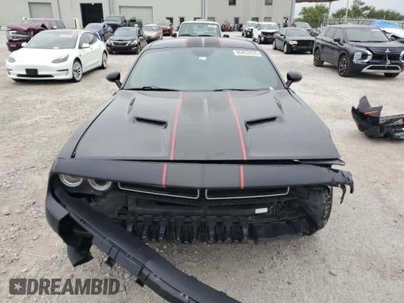 ✅ 2017 Dodge Challenger SXT • VIN: 2C3CDZAGXHH517013 • Лот: 65053324. Опубликован ранее на Copart с пробегом 46 040 миль. Бесплатный доступ к архиву аукционных продаж из США и подробный отчёт об истории автомобиля на DreamBid. Изображение 5.