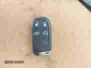 2024 Dodge Hornet R/T z VIN ZACPDFCW6R3A35730, wystawiony jako IAAI lot #42708536 z przebiegiem 23 026 mil mil oraz . Historia ofert i sprzedaży dostępna na DreamBid. Obrazek 11.