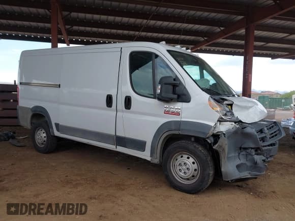 ✅ 2017 Ram ProMaster Cargo • VIN: 3C6TRVAGXHE532152 • Lot: 41968904. Wystawiony na IAAI z przebiegiem 96 896 mil. Bezpłatny archiwum sprzedaży aukcyjnych z USA i szczegółowy raport historii pojazdu na DreamBid. Zdjęcie 1.