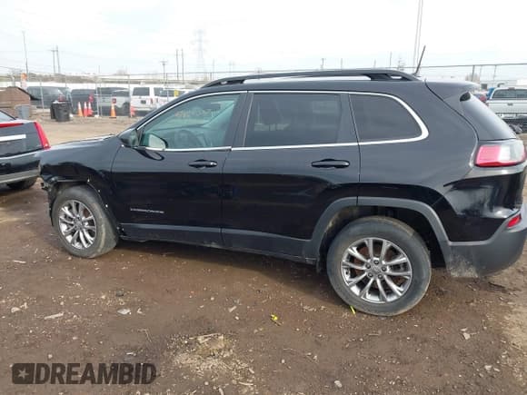 ✅ 2022 Jeep Cherokee Latitude Lux • VIN: 1C4PJLMX3ND510914 • Lot: 41824087. Listed on IAAI with 80,515 mi. Free auction sales archive from the USA and detailed vehicle history report at DreamBid. Image 15.