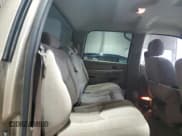 ✅ 2004 Chevrolet Silverado 1500 LS • VIN: 2GCEK13TX41418555 • Lot: 63997115. Wystawiony na Copart z przebiegiem 172 329 mil. Bezpłatny archiwum sprzedaży aukcyjnych z USA i szczegółowy raport historii pojazdu na DreamBid. Zdjęcie 10.