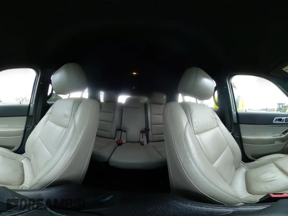 ✅ 2014 Ford Explorer XLT • VIN: 1FM5K7D80EGA60279 • Lot: 42309568. Wystawiony na IAAI z przebiegiem 128 329 mil. Bezpłatny archiwum sprzedaży aukcyjnych z USA i szczegółowy raport historii pojazdu na DreamBid. Zdjęcie 19.