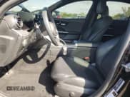 ✅ 2023 Mercedes-Benz C 300 • VIN: W1KAF4HB6PR069643 • Lot: 81419885. Wystawiony na Copart z przebiegiem 23 633 mil. Bezpłatny archiwum sprzedaży aukcyjnych z USA i szczegółowy raport historii pojazdu na DreamBid. Zdjęcie 7.