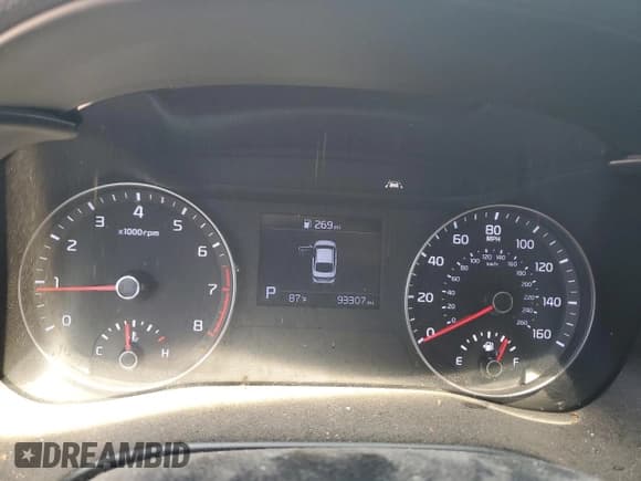 ✅ 2019 Kia Forte S • VIN: 3KPF34AD5KE097345 • Lot: 71599965. Wystawiony na Copart z przebiegiem 93 307 mil. Bezpłatny archiwum sprzedaży aukcyjnych z USA i szczegółowy raport historii pojazdu na DreamBid. Zdjęcie 9.