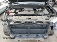 ✅ 2023 GMC Canyon 2WD Elevation • VIN: 1GTP5BEK8P1195517 • Лот: 43479755. Опубликован ранее на Copart с пробегом 21 633 миль. Бесплатный доступ к архиву аукционных продаж из США и подробный отчёт об истории автомобиля на DreamBid. Изображение 11.