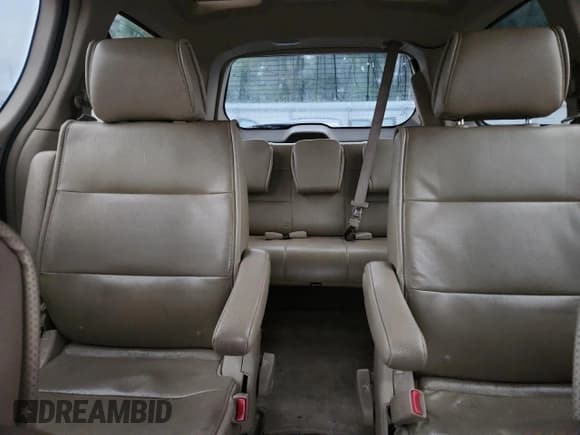 ✅ 2007 Nissan Quest SE • VIN: 5N1BV28UX7N139218 • Lot: 84053225. Wystawiony na Copart z przebiegiem 184 980 mil. Bezpłatny archiwum sprzedaży aukcyjnych z USA i szczegółowy raport historii pojazdu na DreamBid. Zdjęcie 10.