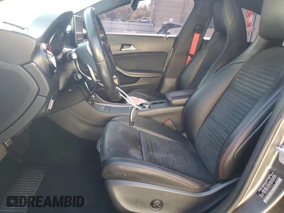 ✅ 2016 Mercedes-Benz CLA 250 • VIN: WDDSJ4GB8GN299535 • Лот: 89492535. Опубликован ранее на Copart с пробегом 145 676 миль. Бесплатный доступ к архиву аукционных продаж из США и подробный отчёт об истории автомобиля на DreamBid. Изображение 7.