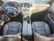 ✅ 2013 Mercedes-Benz M 350 • VIN: 4JGDA5JB9DA101898 • Lot: 89807935. Listed on Copart with 152,710 mi. Free auction sales archive from the USA and detailed vehicle history report at DreamBid. Image 8.