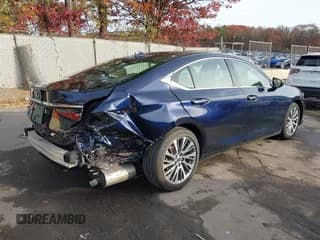 ✅ 2019 Lexus ES 350 • VIN: 58ABZ1B11KU021417 • Lot: 43648140. Listed on IAAI with 21,292 mi. Free auction sales archive from the USA and detailed vehicle history report at DreamBid. Image 4.
