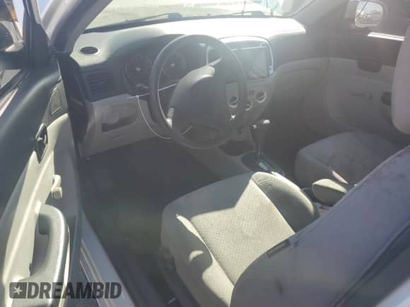 2011 Hyundai Accent GS z VIN KMHCM3AC0BU200623, wystawiony jako Copart lot #74394674 z przebiegiem 166 702 mil mil oraz Szkoda całkowita • Salvage title. Historia ofert i sprzedaży dostępna na DreamBid. Obrazek 8.