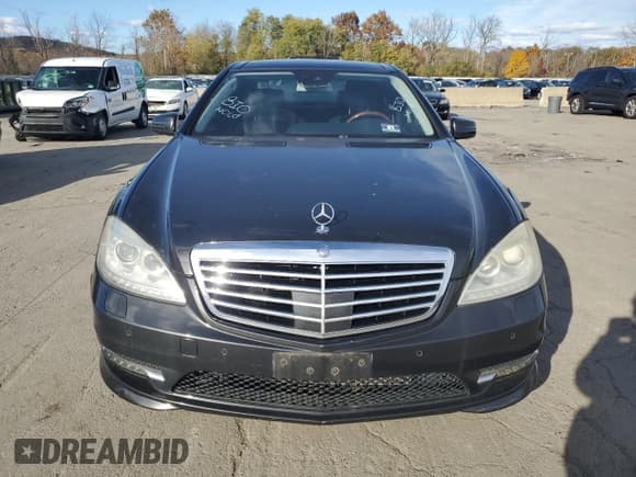 ✅ 2010 Mercedes-Benz S 550 • VIN: WDDNG8GB7AA347088 • Lot: 90147715. Wystawiony na Copart z przebiegiem 102 002 mil. Bezpłatny archiwum sprzedaży aukcyjnych z USA i szczegółowy raport historii pojazdu na DreamBid. Zdjęcie 5.