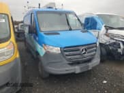 ✅ 2019 Mercedes-Benz Sprinter Cargo • VIN: WD3PF0CD4KP046205 • Лот: 64527805. Опубликован ранее на Copart с пробегом 66 856 миль. Бесплатный доступ к архиву аукционных продаж из США и подробный отчёт об истории автомобиля на DreamBid. Изображение 4.