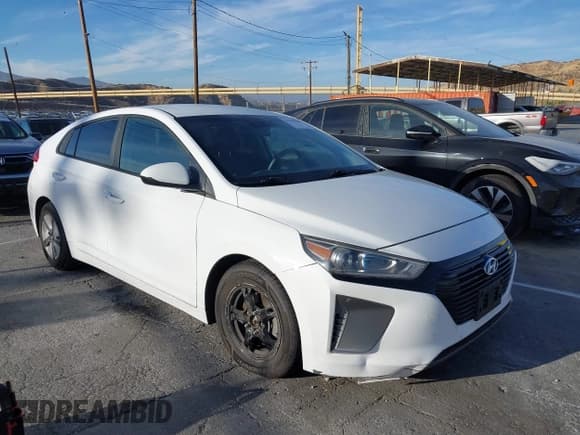 ✅ 2019 Hyundai Ioniq Blue • VIN: KMHC65LC1KU174438 • Lot: 41490500. Wystawiony na IAAI z przebiegiem Nie podano. Bezpłatny archiwum sprzedaży aukcyjnych z USA i szczegółowy raport historii pojazdu na DreamBid. Zdjęcie 1.