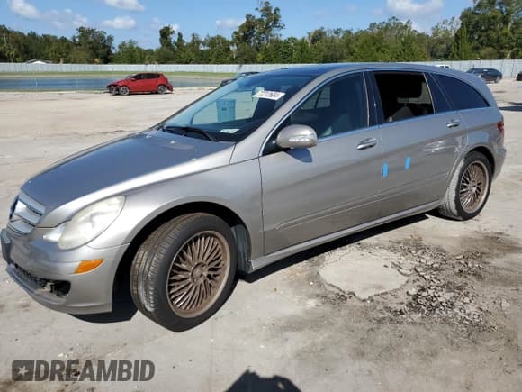 ✅ 2007 Mercedes-Benz R 5.0L • VIN: 4JGCB75E77A040192 • Lot: 77212684. Wystawiony na Copart z przebiegiem Nie podano. Bezpłatny archiwum sprzedaży aukcyjnych z USA i szczegółowy raport historii pojazdu na DreamBid. Zdjęcie 1.