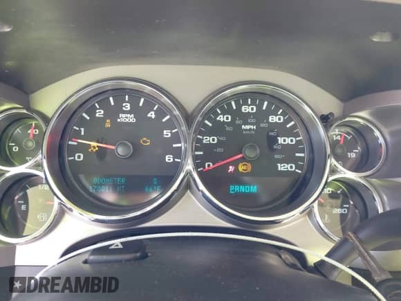 2013 Chevrolet Silverado 1500 LT z VIN 3GCPKSE72DG258905, wystawiony jako IAAI lot #43492550 z przebiegiem 170 811 mil mil oraz . Historia ofert i sprzedaży dostępna na DreamBid. Obrazek 7.