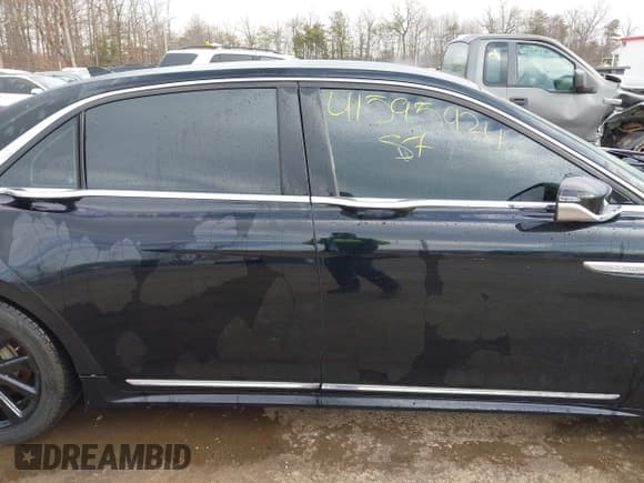 ✅ 2018 Lincoln Continental Livery • VIN: 1LN6L9HK0J5609973 • Lot: 41595924. Listed on IAAI with 41,661 mi. Free auction sales archive from the USA and detailed vehicle history report at DreamBid. Image 13.