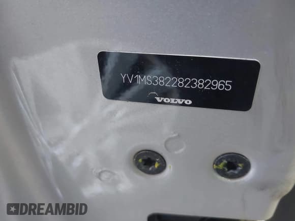 ✅ 2008 Volvo S40 2.4L • VIN: YV1MS382282382965 • Lot: 42407066. Wystawiony na IAAI z przebiegiem 194 377 mil. Bezpłatny archiwum sprzedaży aukcyjnych z USA i szczegółowy raport historii pojazdu na DreamBid. Zdjęcie 9.